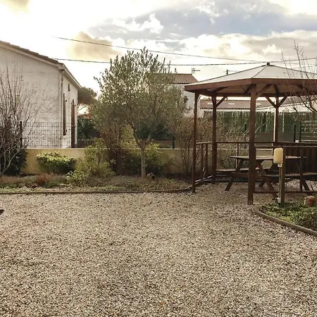 Stunning In Laiguillon Sur Mer With 2 Bedrooms And Wifi *