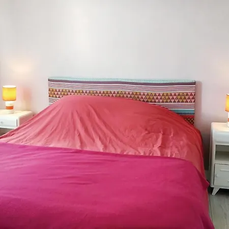 Stunning In Laiguillon Sur Mer With 2 Bedrooms And Wifi Dom wakacyjny